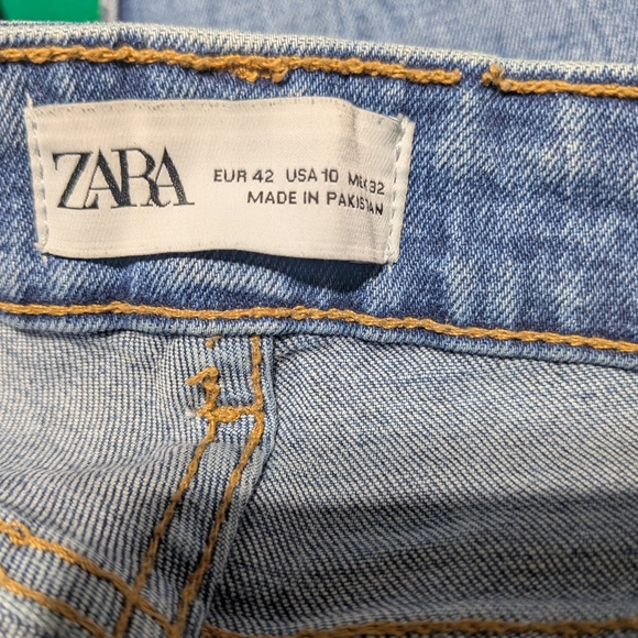 ZARA Women’s Light Blue Denim Jeans - Picture 5 of 5